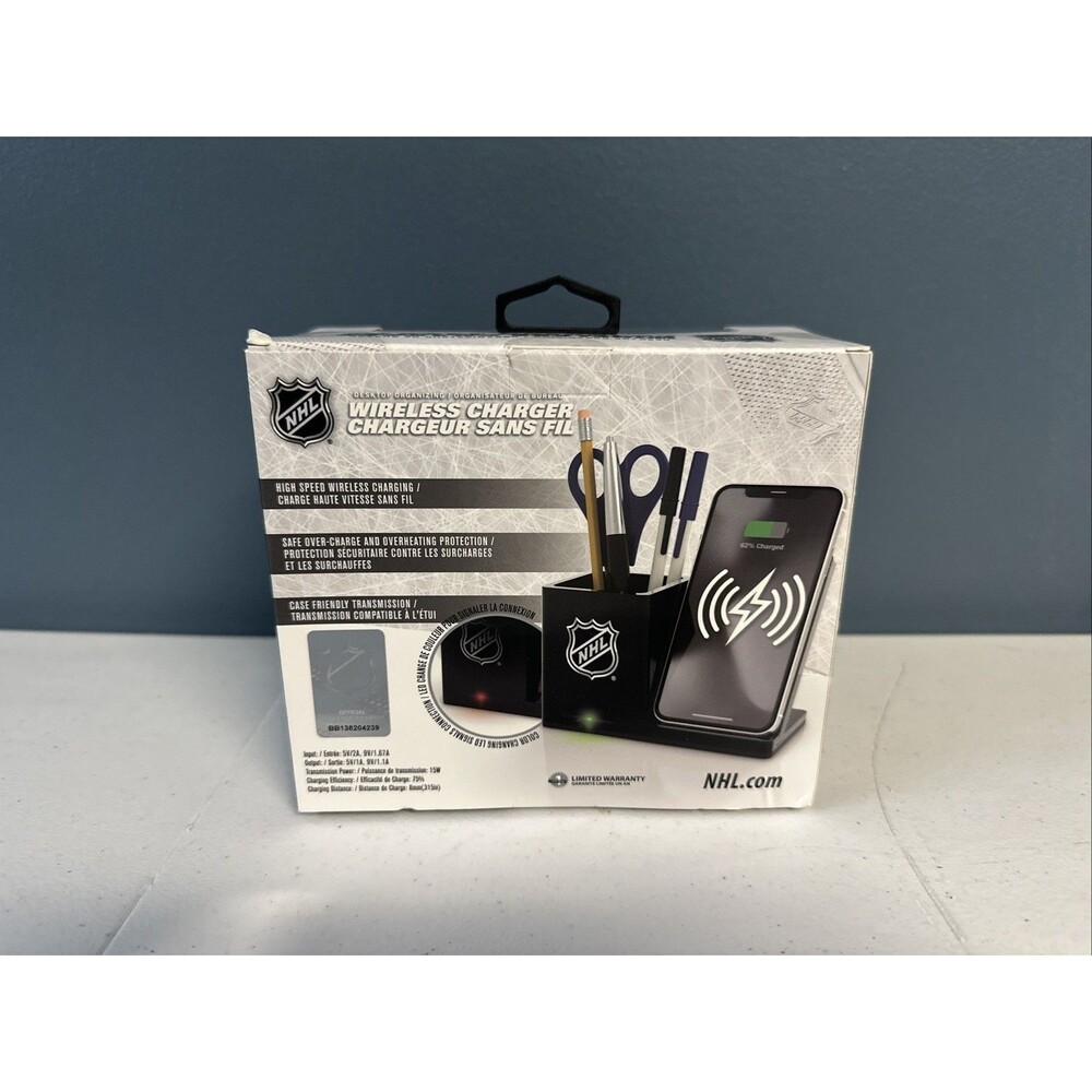 Official NHL Chicago Blackhawks Wireless Charger & Desktop Organizer - Picture 2 of 5